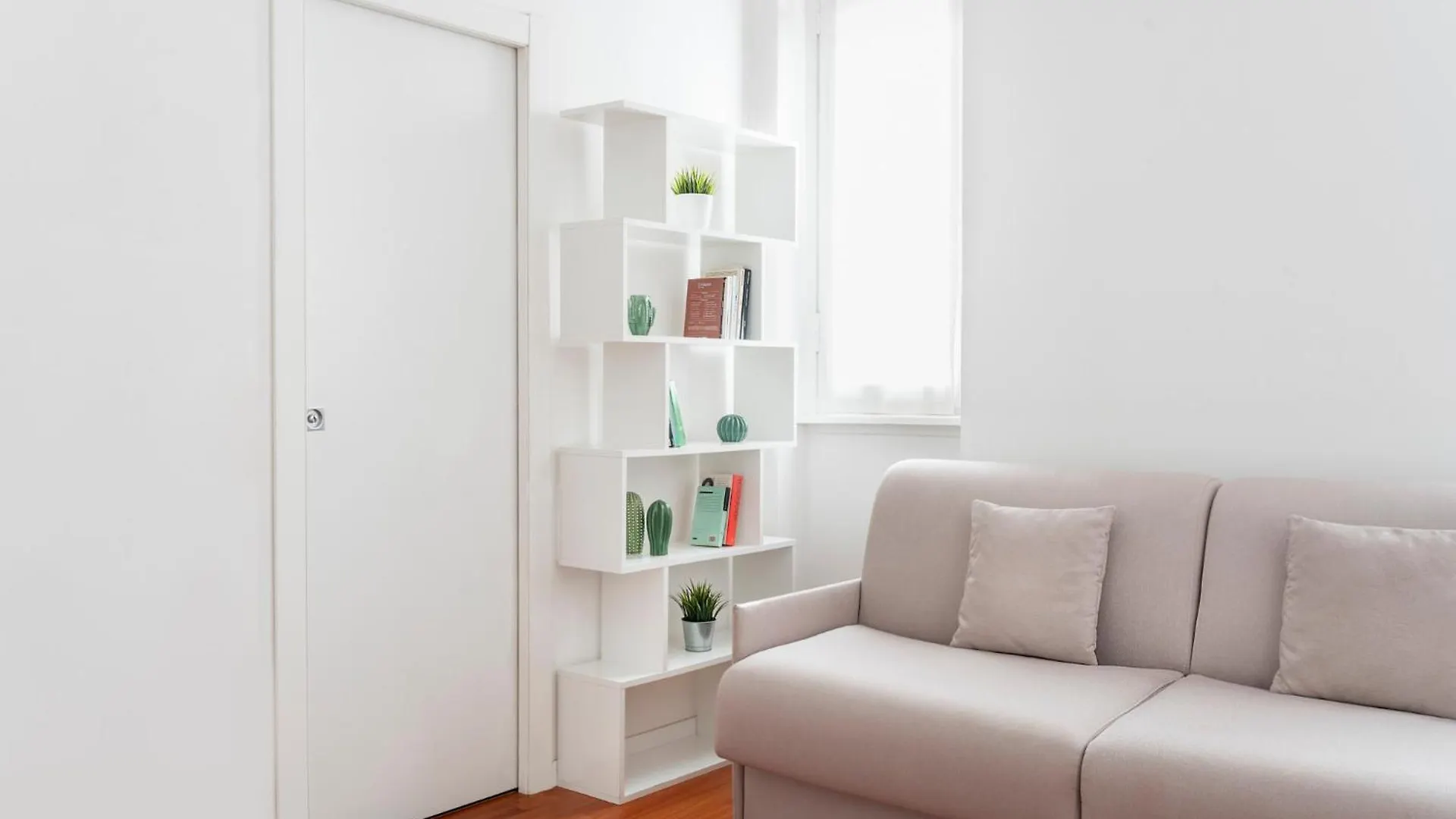 New And Lovely Flat In Milan Center 0*,  Italy